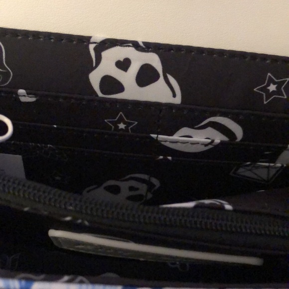 Betsey Johnson XOSYBIL-1 Blue Multi Toile Floral Print Flap Crossbody Bag NWT - Picture 14 of 16